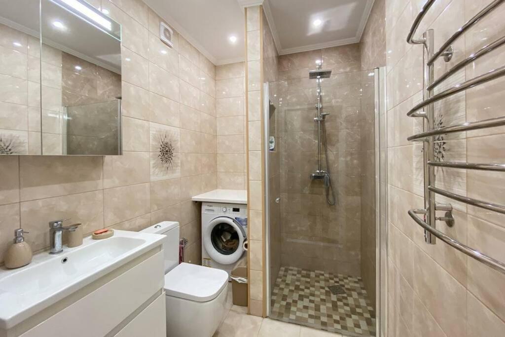 Comfortable Luxury Apartment With 3 Rooms. Center Heart Of Kiev מראה חיצוני תמונה